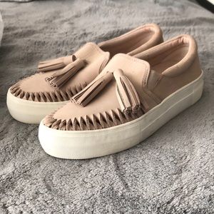 Vince Camuto sneakers